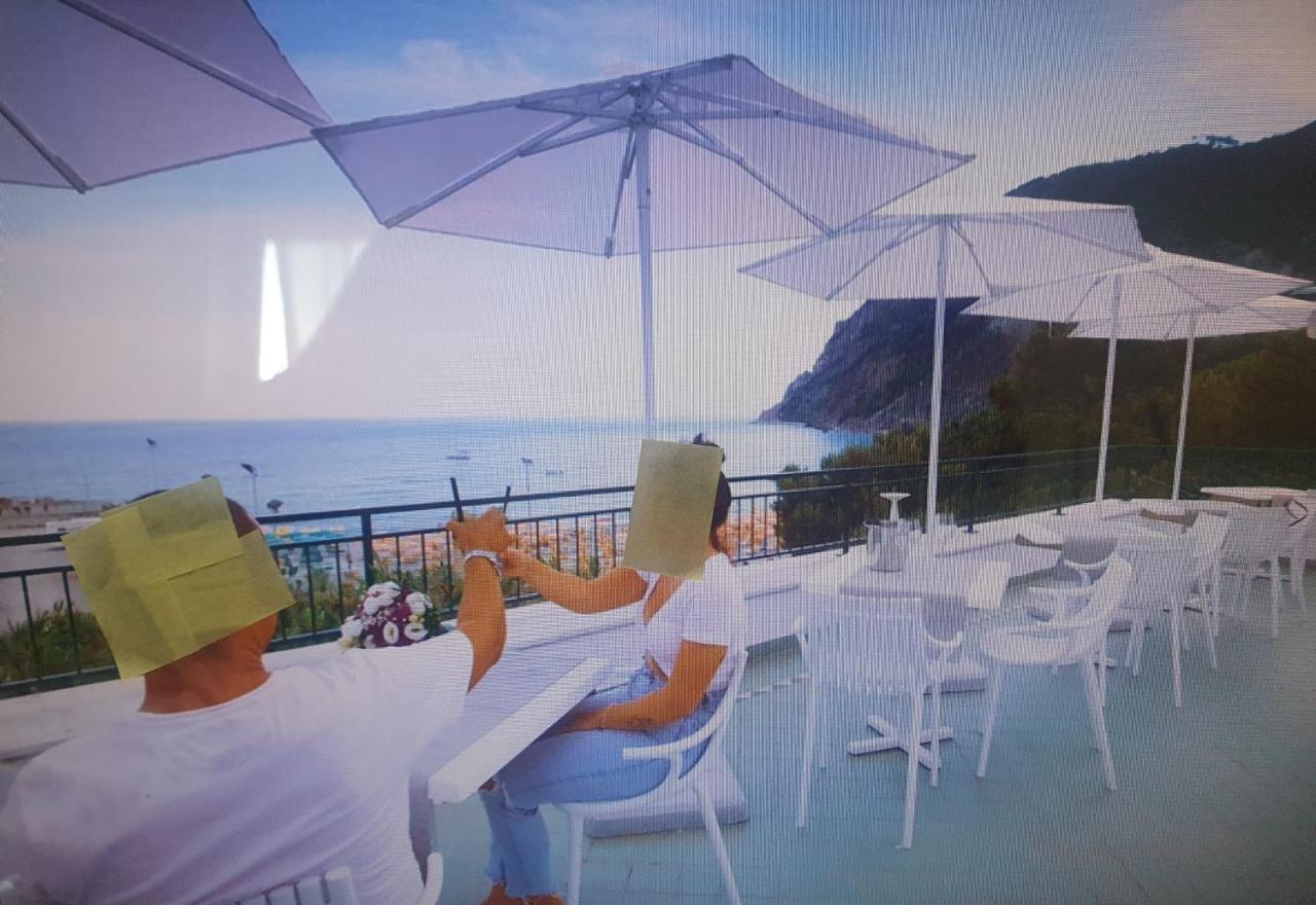 Monterosso Apartments In Servano'S Villas Monterosso al Mare Kültér fotó